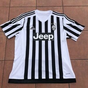 New Adidas Mens Juventus FC jersey